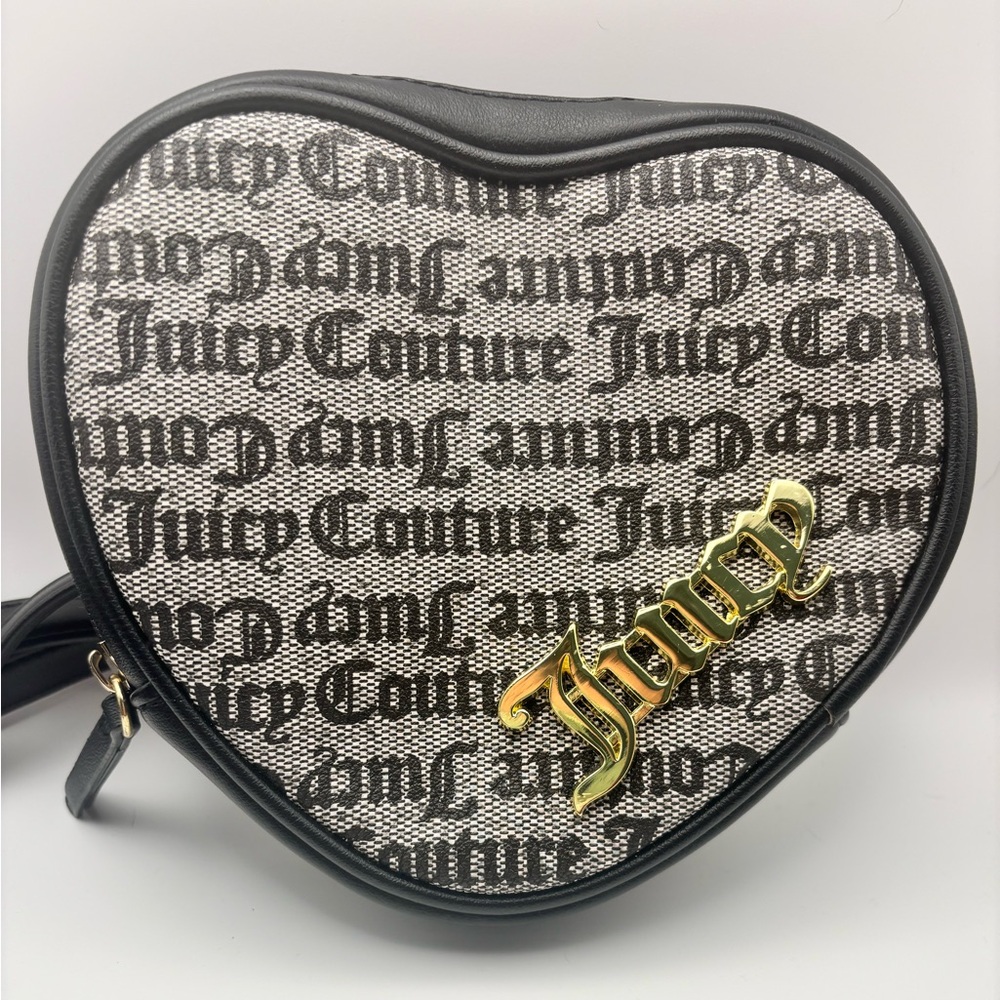 Juicy Couture Black Heart-Shaped Bag with Gold Chain and‎ Logo